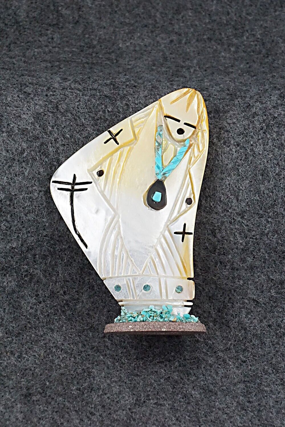 Corn Maiden Zuni Fetish Carving - Vickie Quandelacy