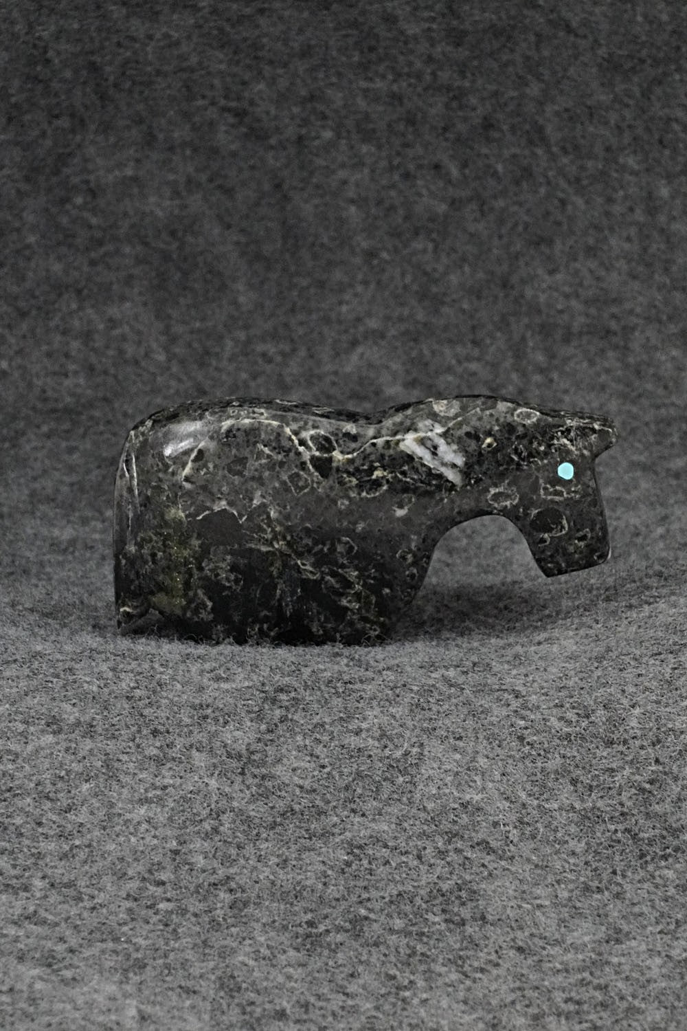 Horse Zuni Fetish Carving - Bernard Laiwakete