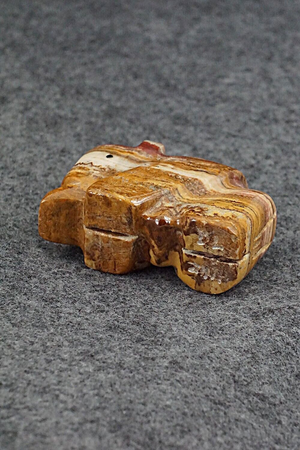 Buffalo Zuni Fetish Carving - Danny Lonjose
