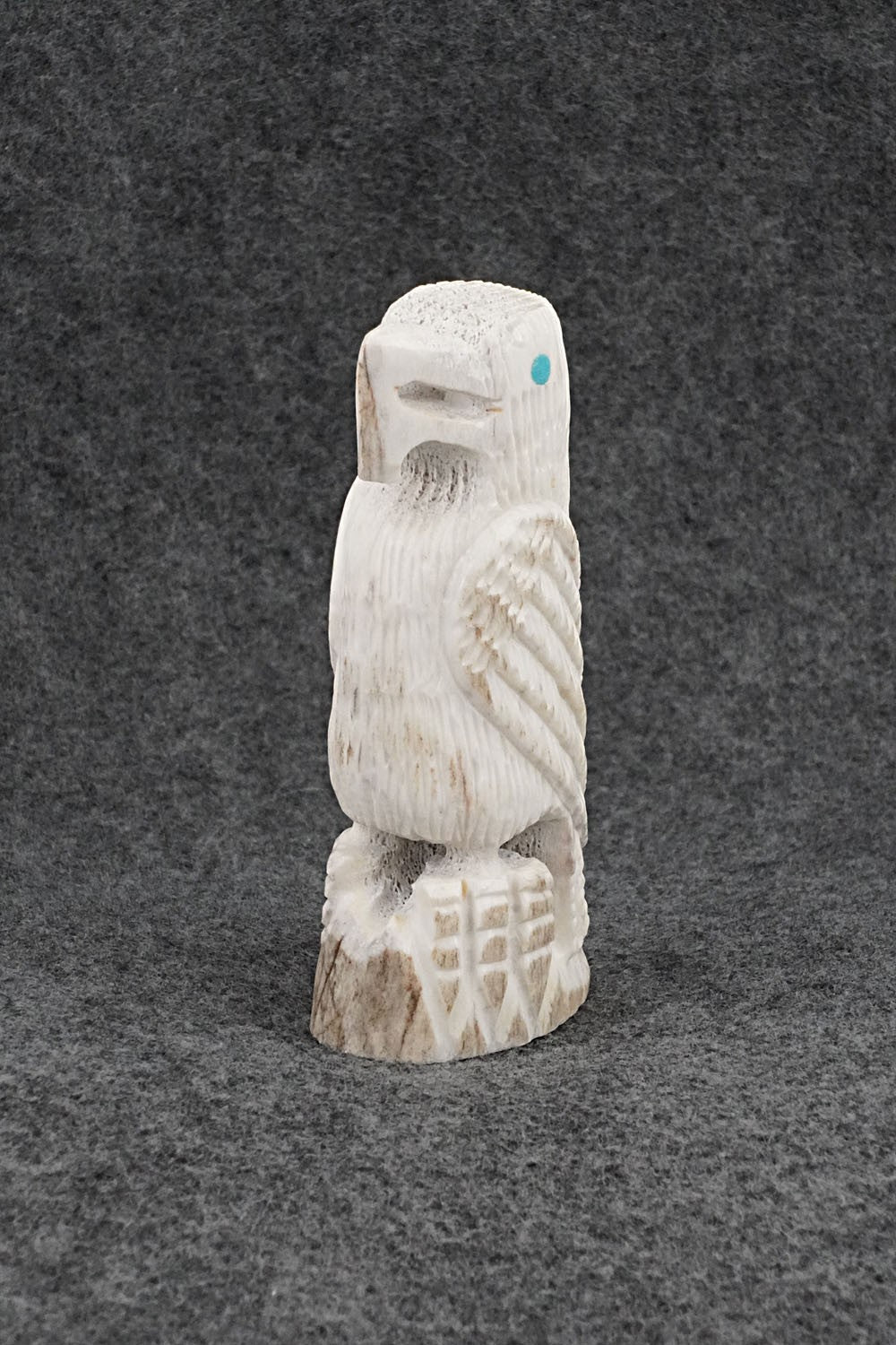 Eagle Zuni Fetish Carving - Garrick Weeka