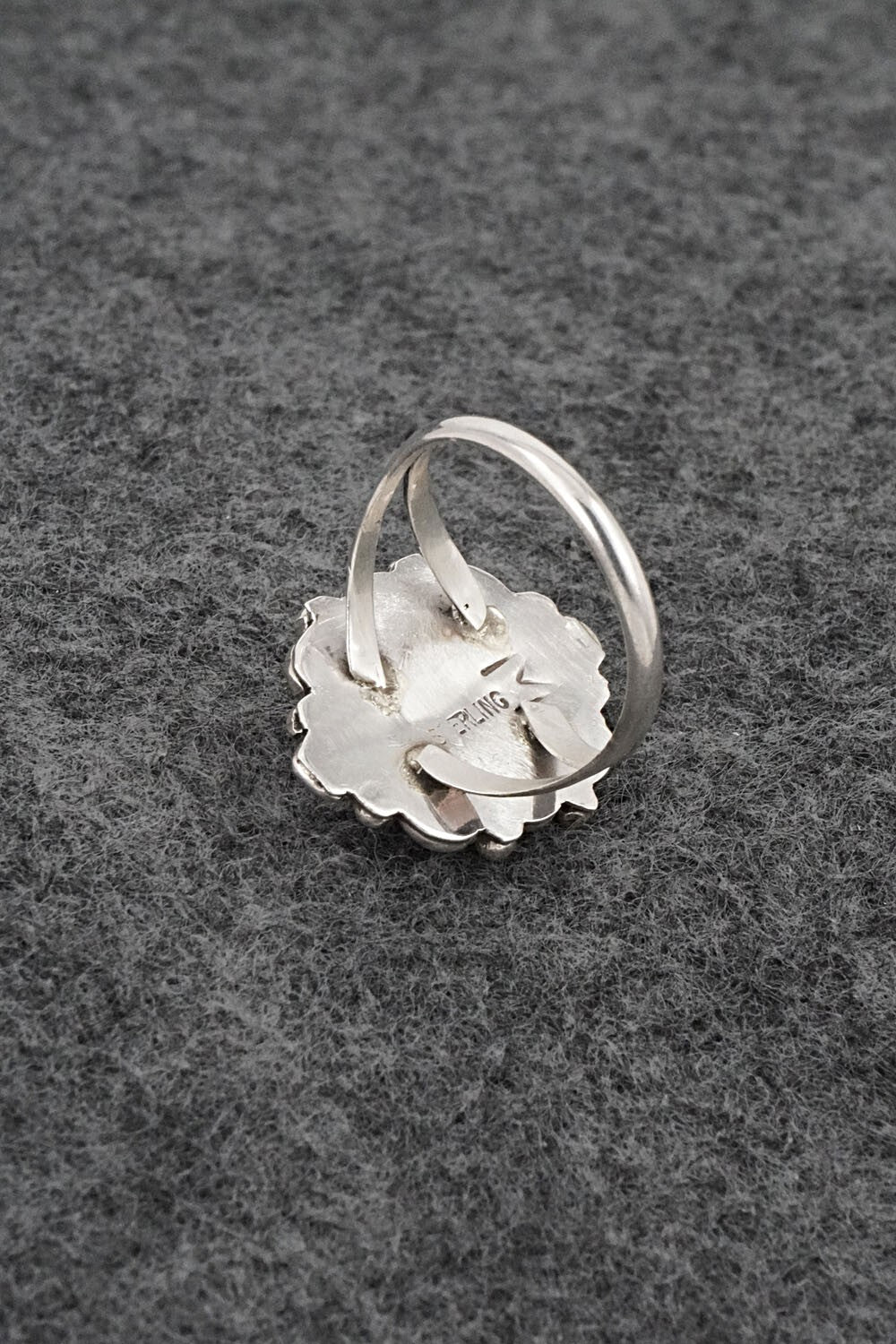 Spiny Oyster & Sterling Silver Ring - Frieda Martinez - Size 6.5