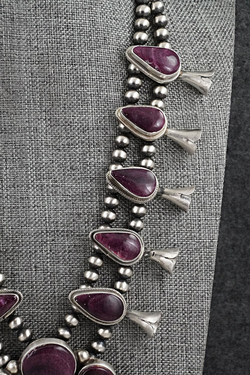 Spiny Oyster & Sterling Silver Squash Blossom Set - Kathleen Livingston
