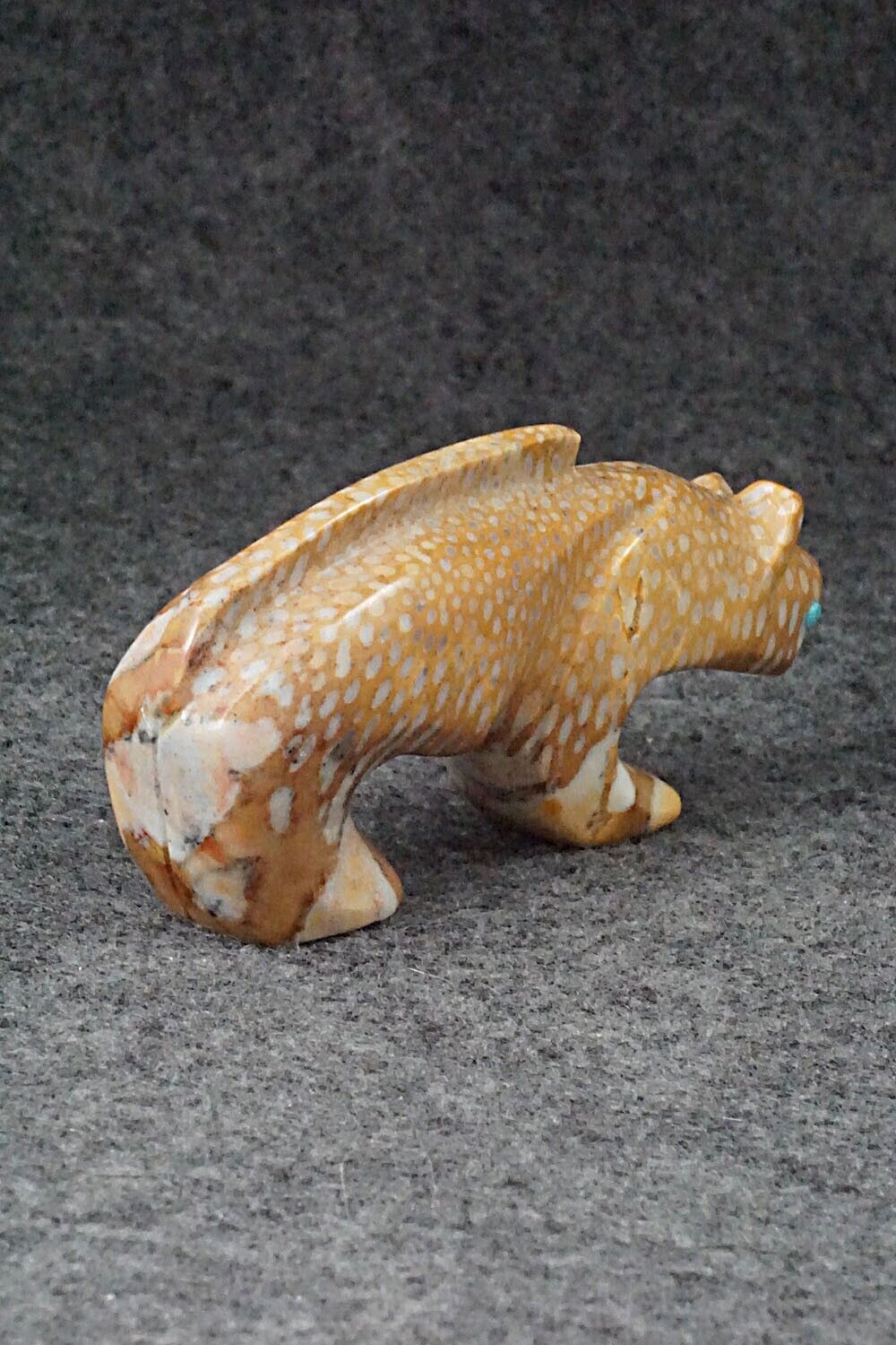 Mountain Lion Zuni Fetish Carving - Ronnie Lunasee