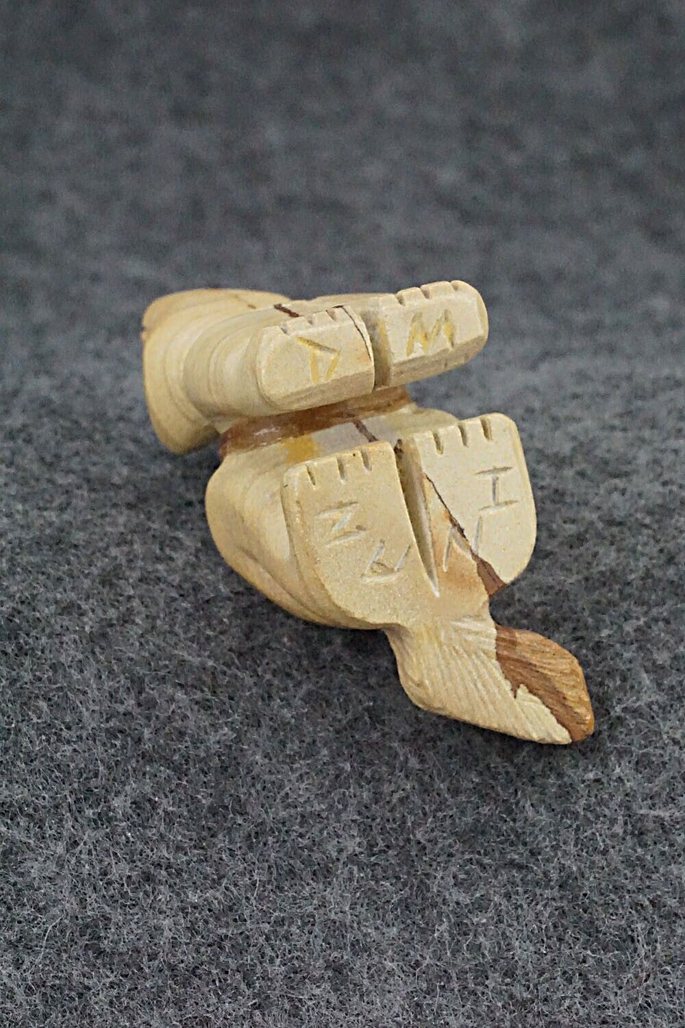 Wolf Zuni Fetish Carving - Douglas Martza