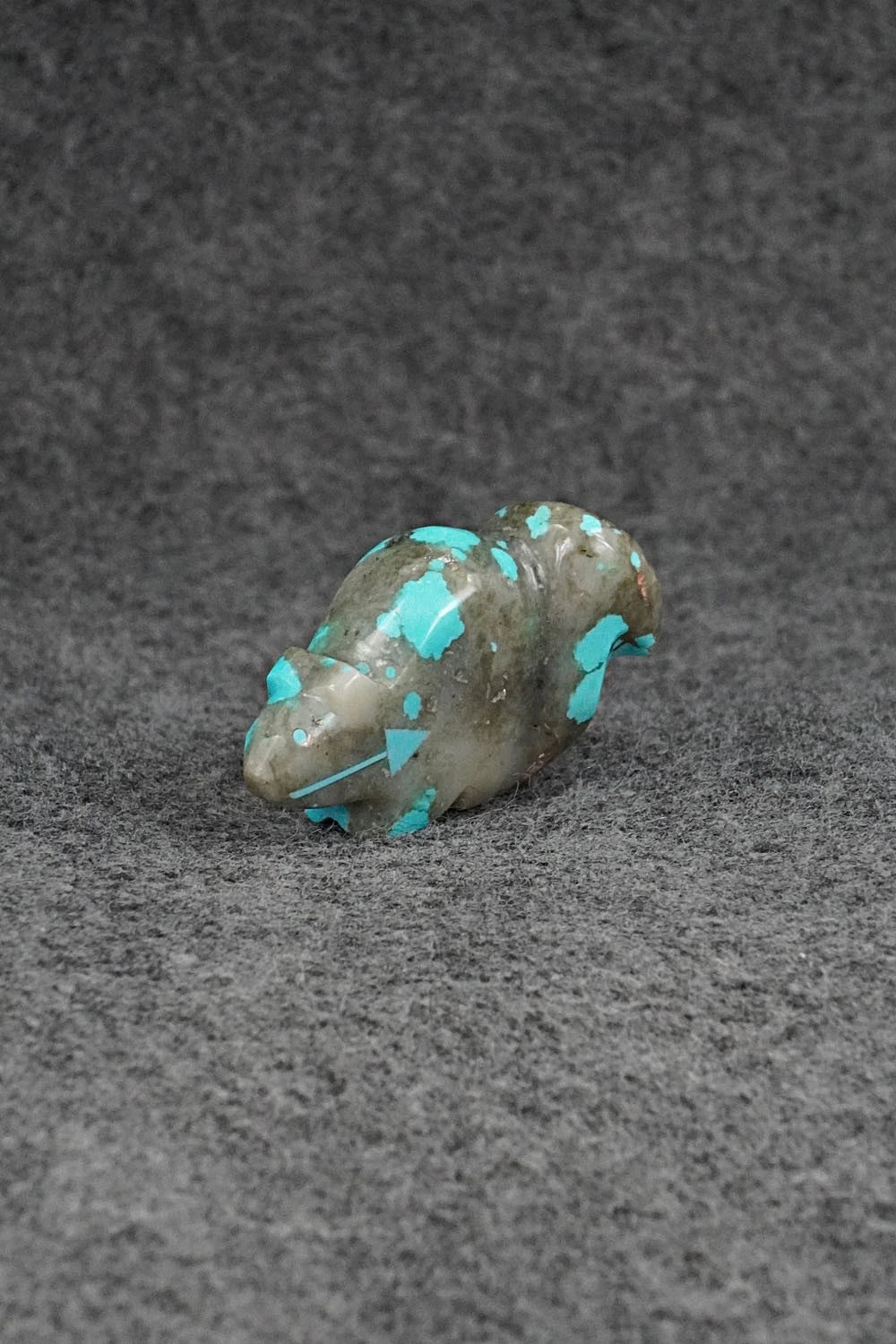 Squirrel Zuni Fetish Carving - Abby Quam Panteah