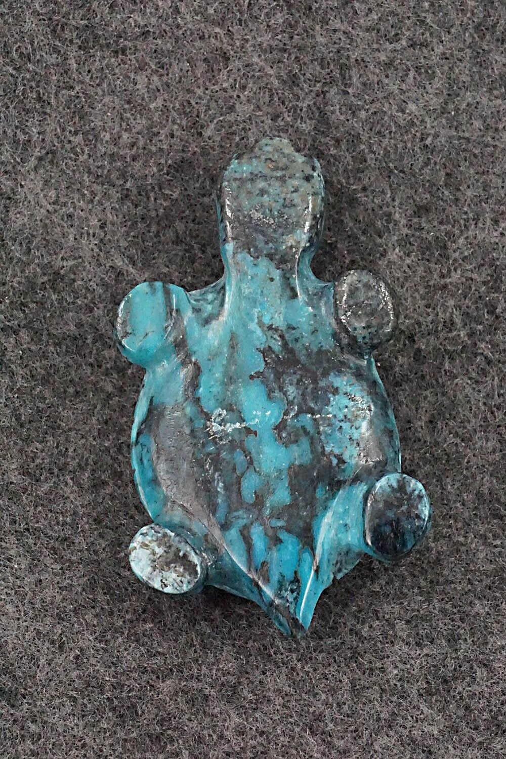 Turtle Zuni Fetish Carving - Reynold Lunasee