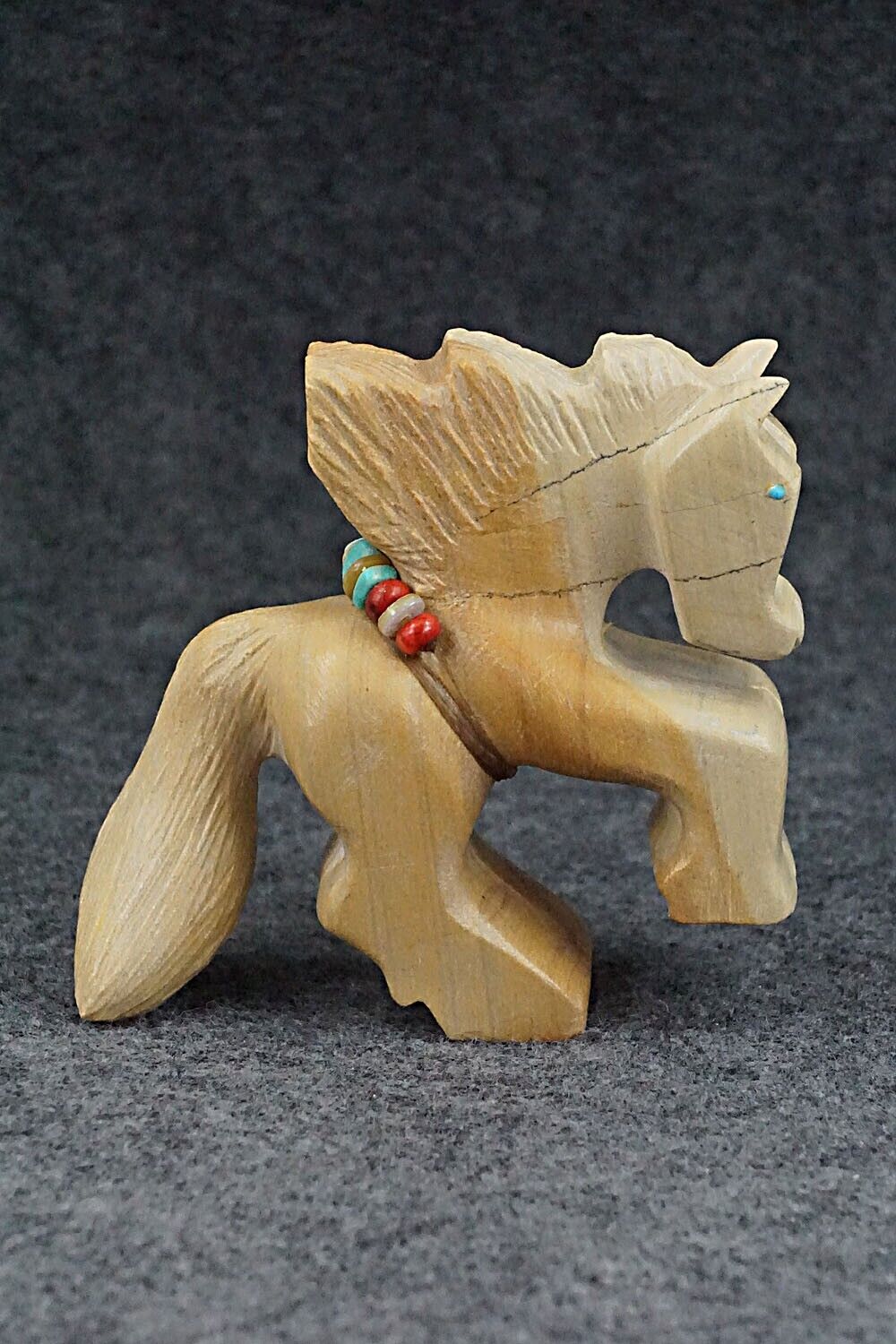 Horse Zuni Fetish Carving - Douglas Martza