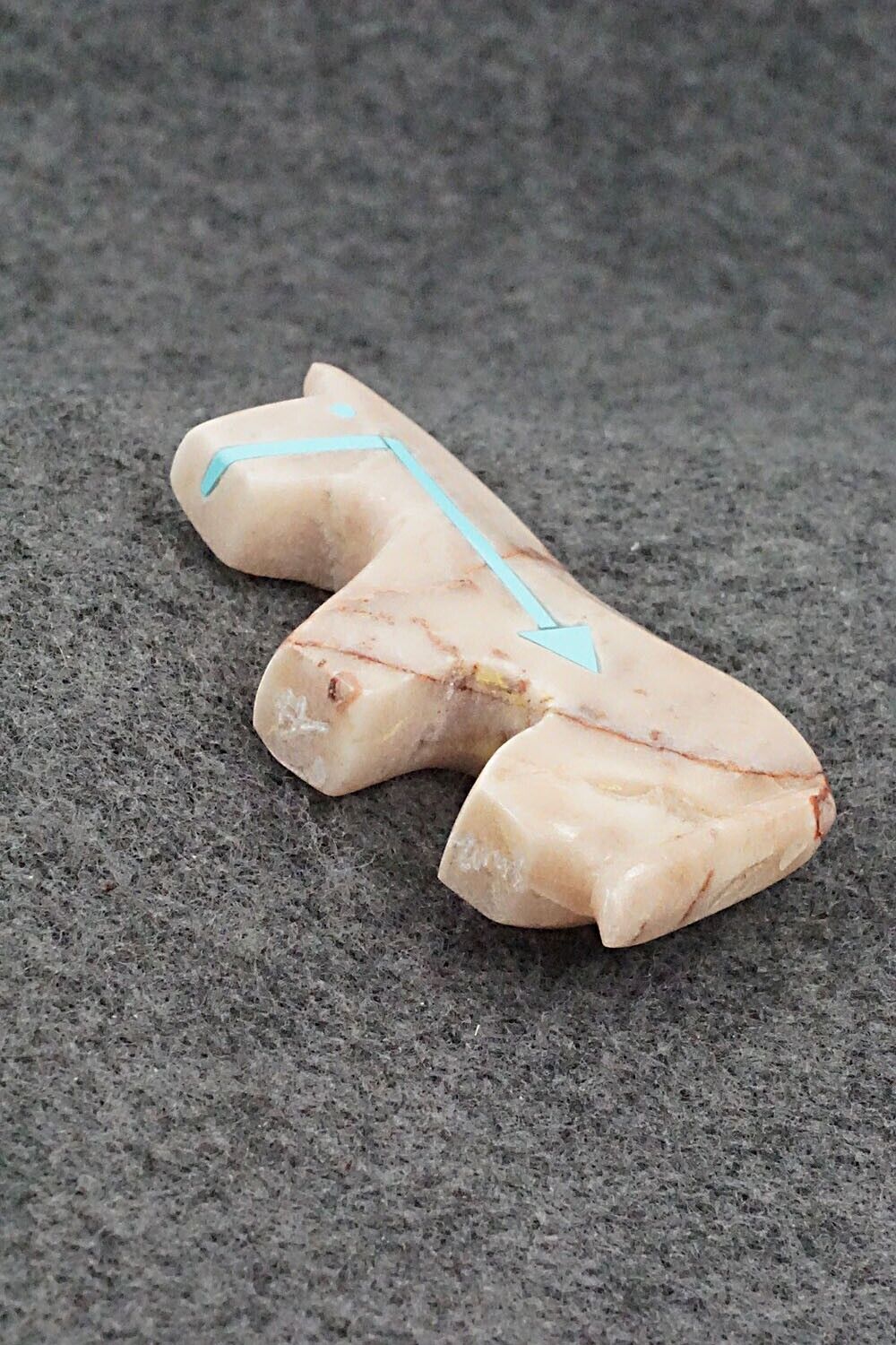 Horse Zuni Fetish Carving - Bernard Laiwakete