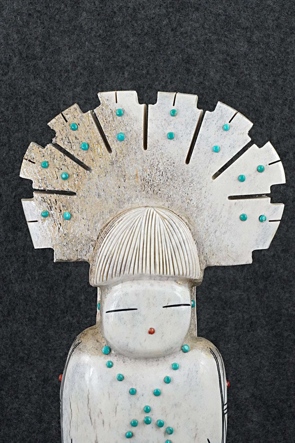 Corn Maiden Zuni Fetish Carving - Claudia Peina