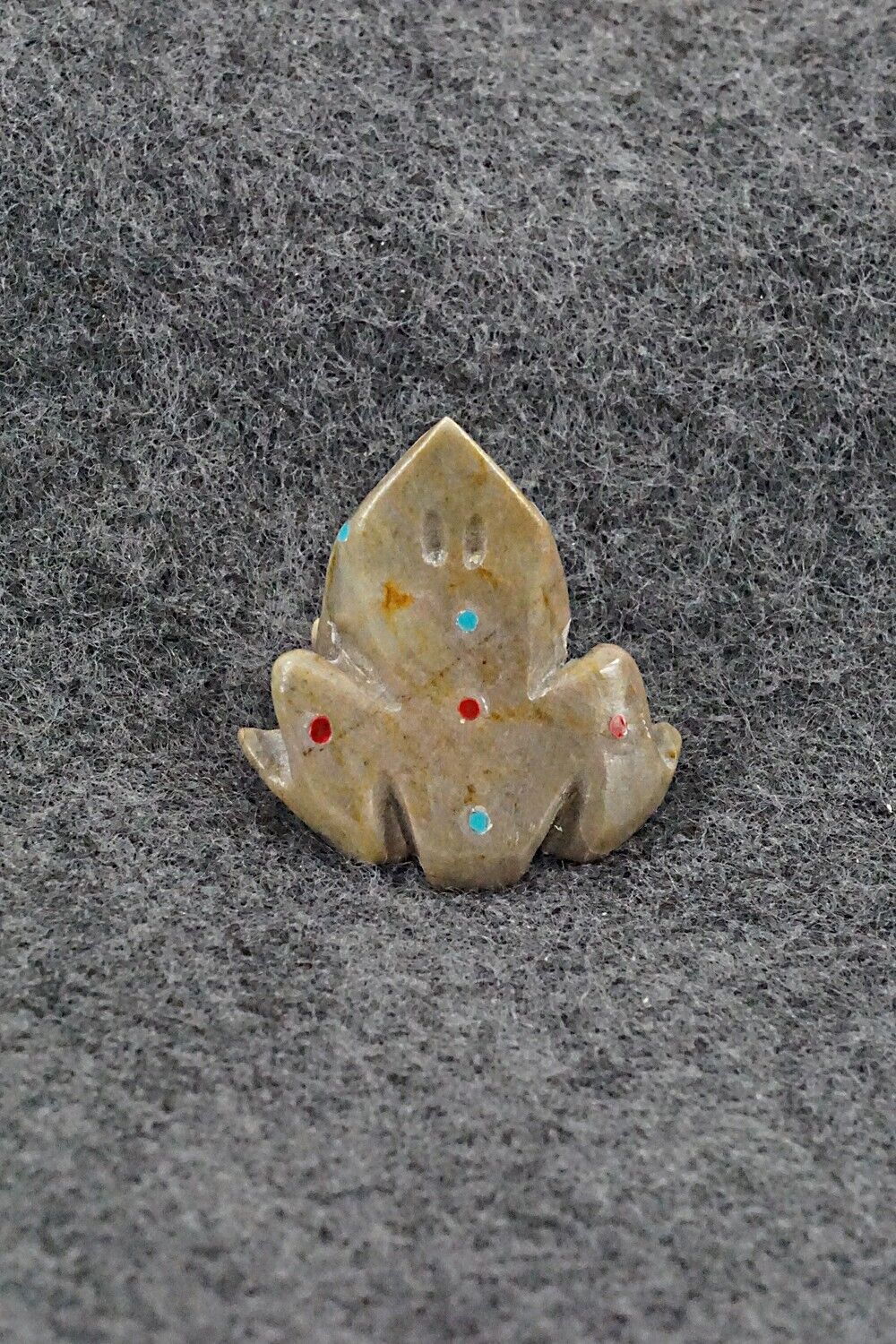 Frog Zuni Fetish Carving - Todd Lowsayatee