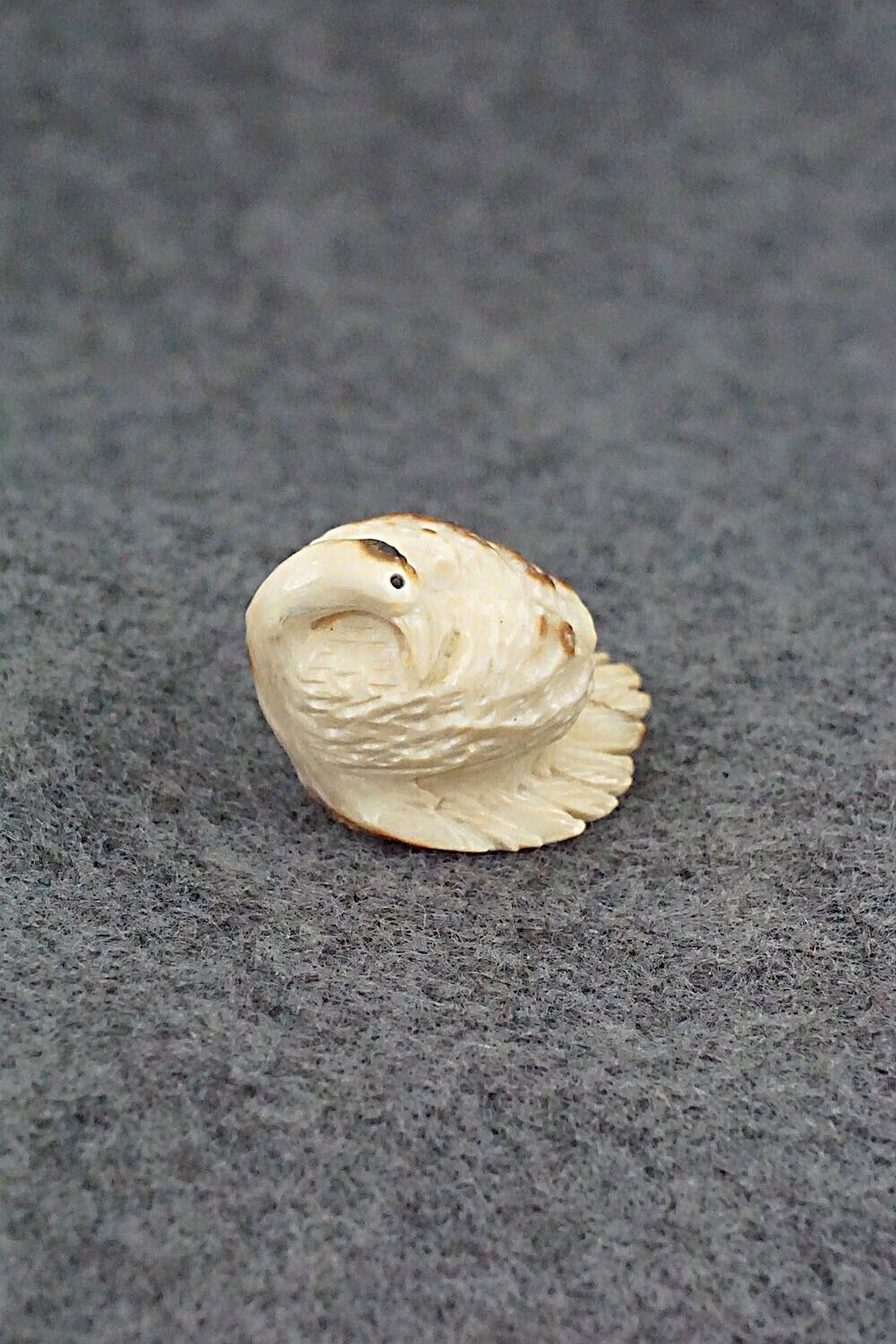 Swan Zuni Fetish Carving - Ruben Najera
