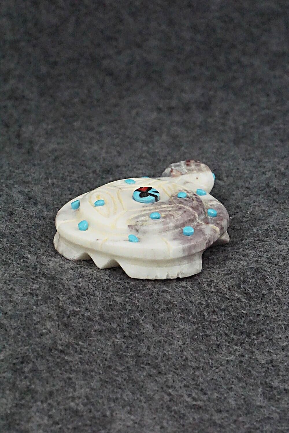 Beaver Zuni Fetish Carving - Danette Laate