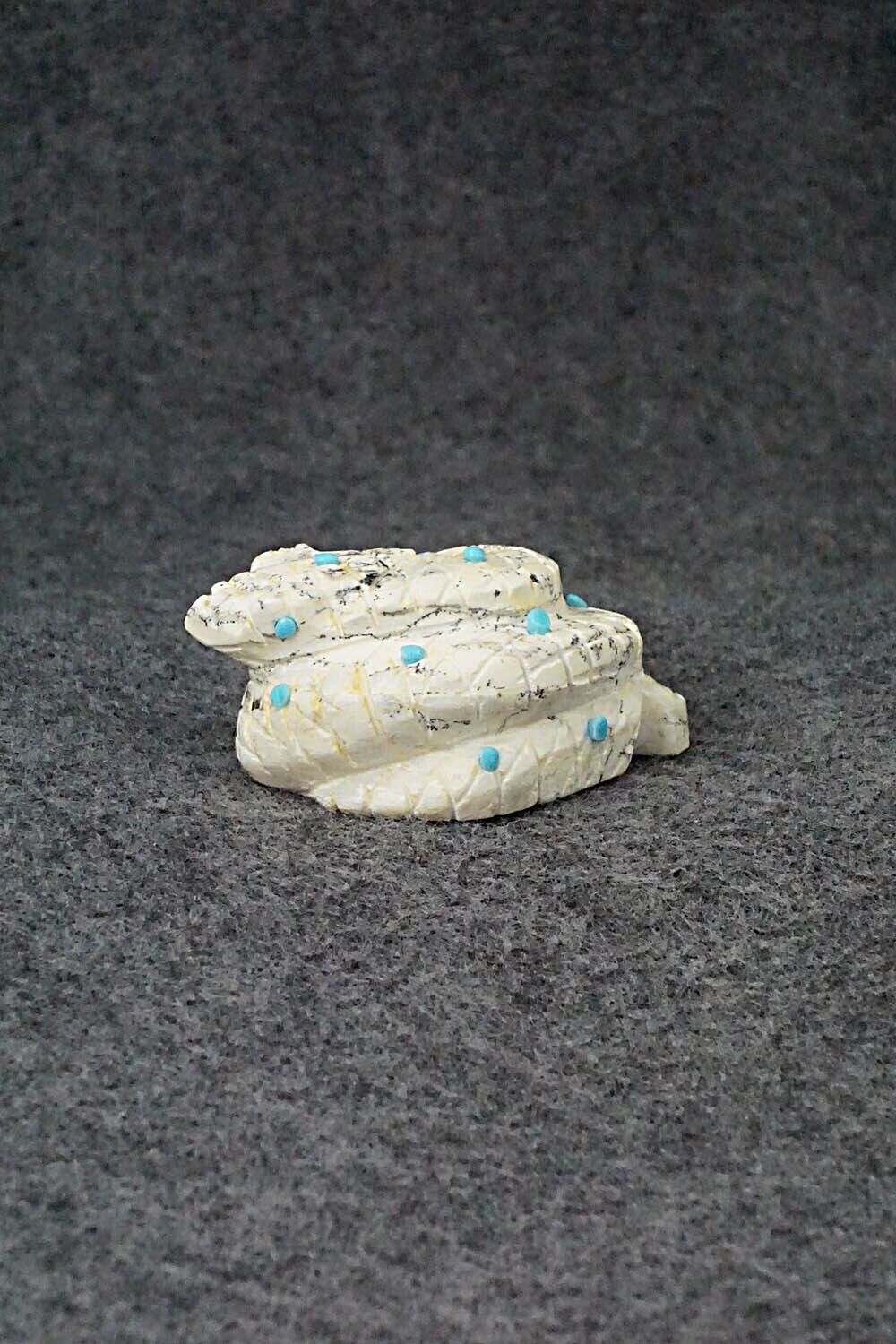 Rattlesnake Zuni Fetish Carving - Danette Laate