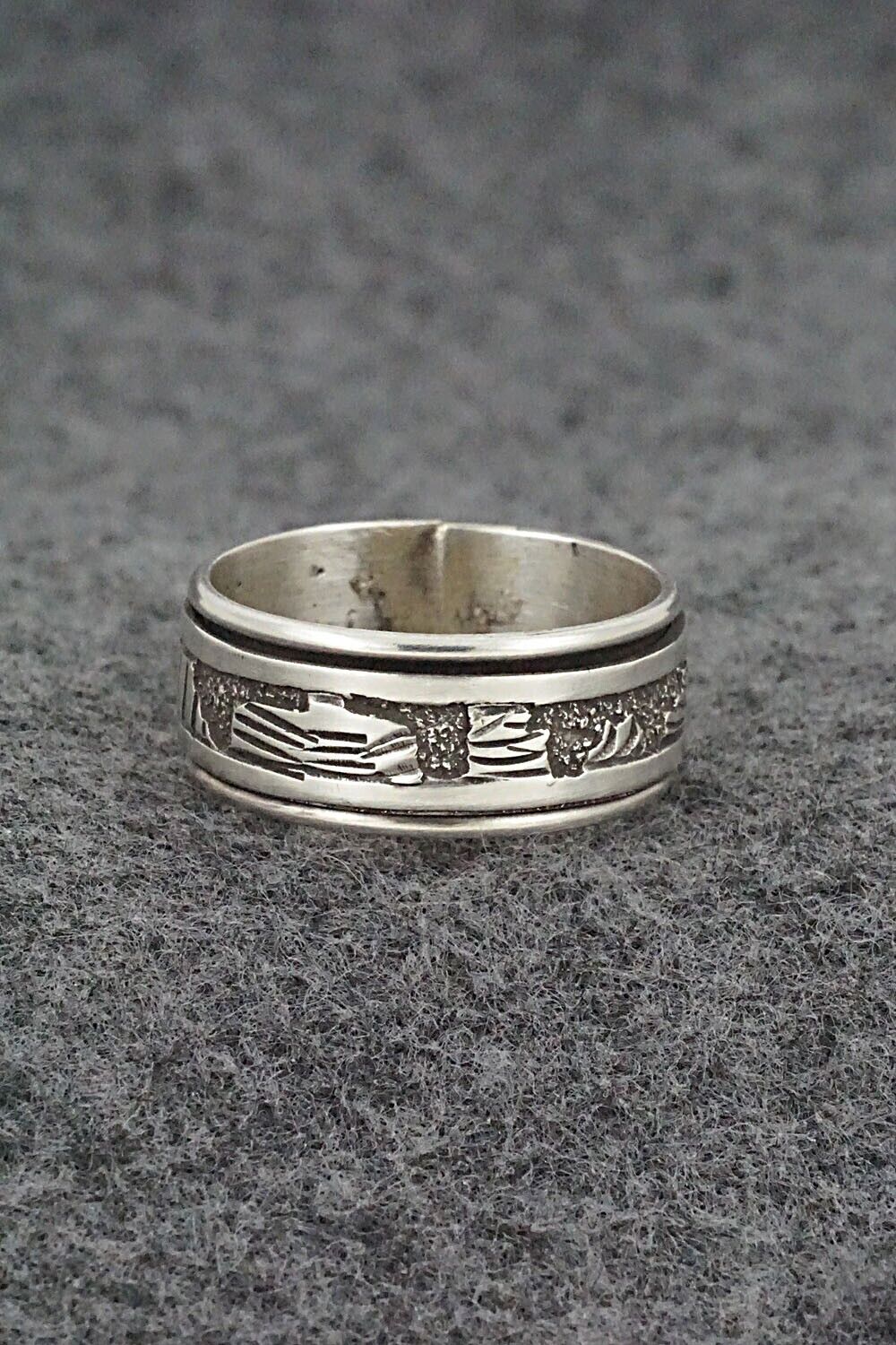 Sterling Silver Spinner Ring - Elaine Becenti - Size 10.75