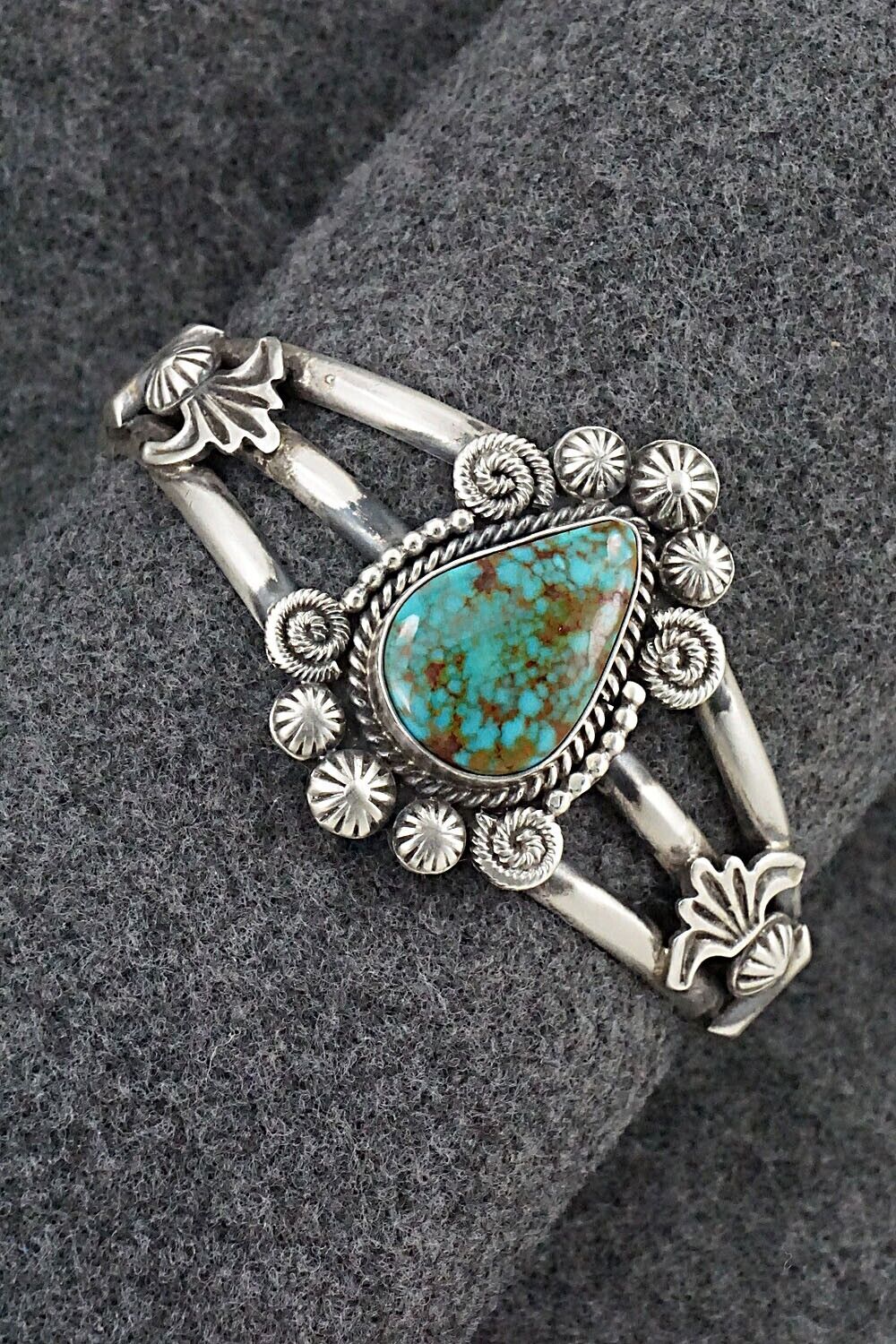 Turquoise & Sterling Silver Bracelet - Rosita Calladitto
