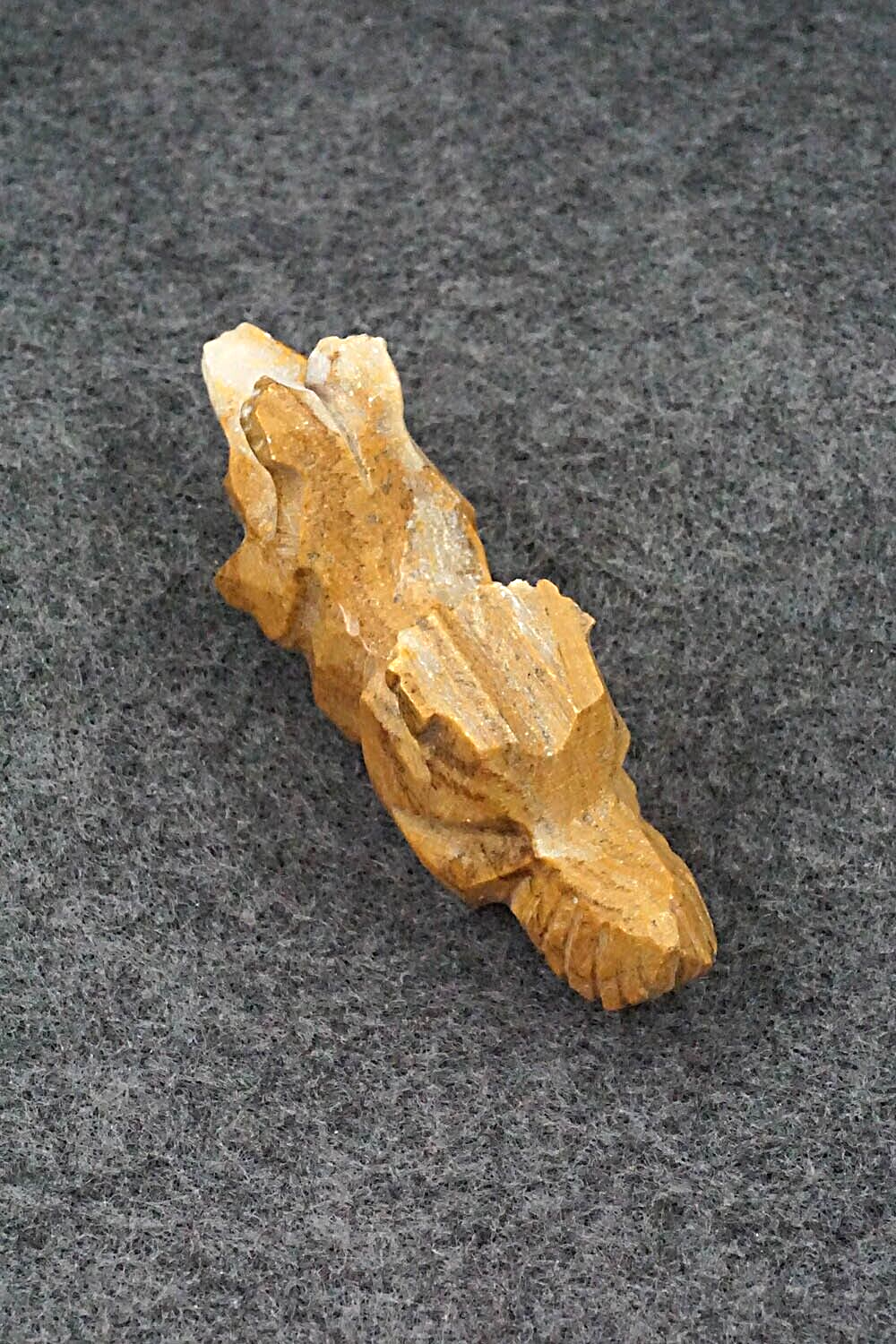 Wolf Zuni Fetish Carving - Tony Mackel