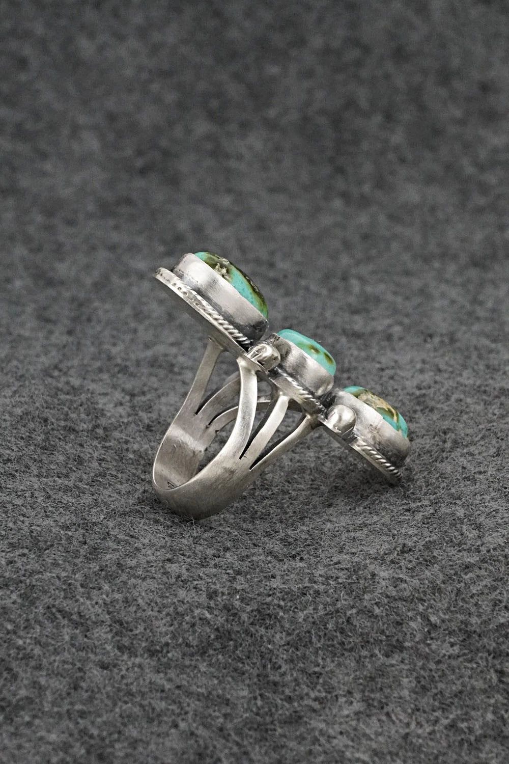 Turquoise & Sterling Silver Ring - Bobby Johnson - Size 7.5