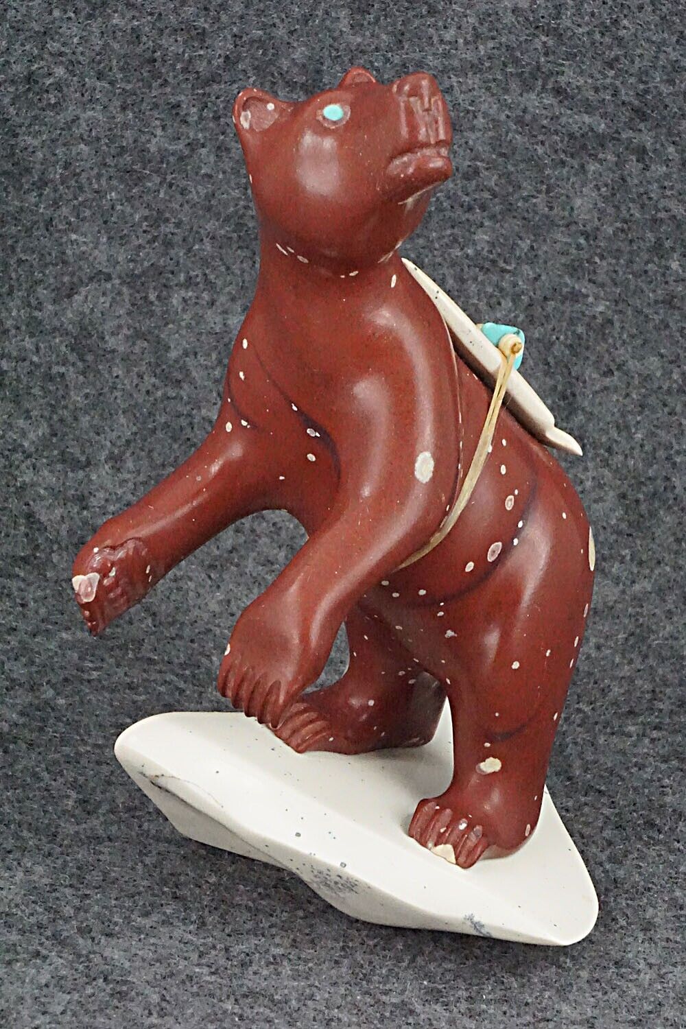 Bear Zuni Fetish Carving - Albert Eustace