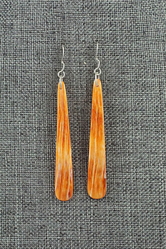 Spiny Oyster & Sterling Silver Earrings - Jesus Espino