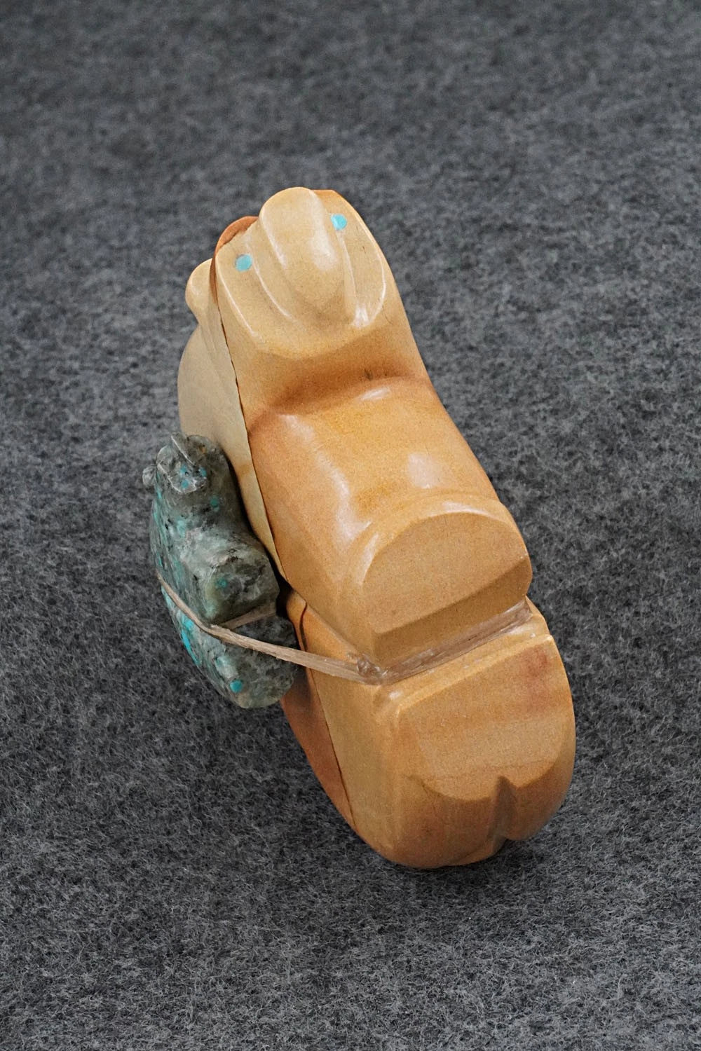 Bear with Cub Zuni Fetish Carving - Paulette & Farlan Quam