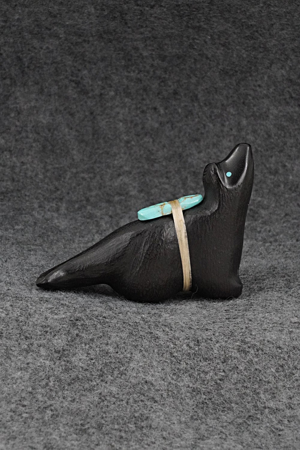 Wolf Zuni Fetish Carving - Herbert Halate