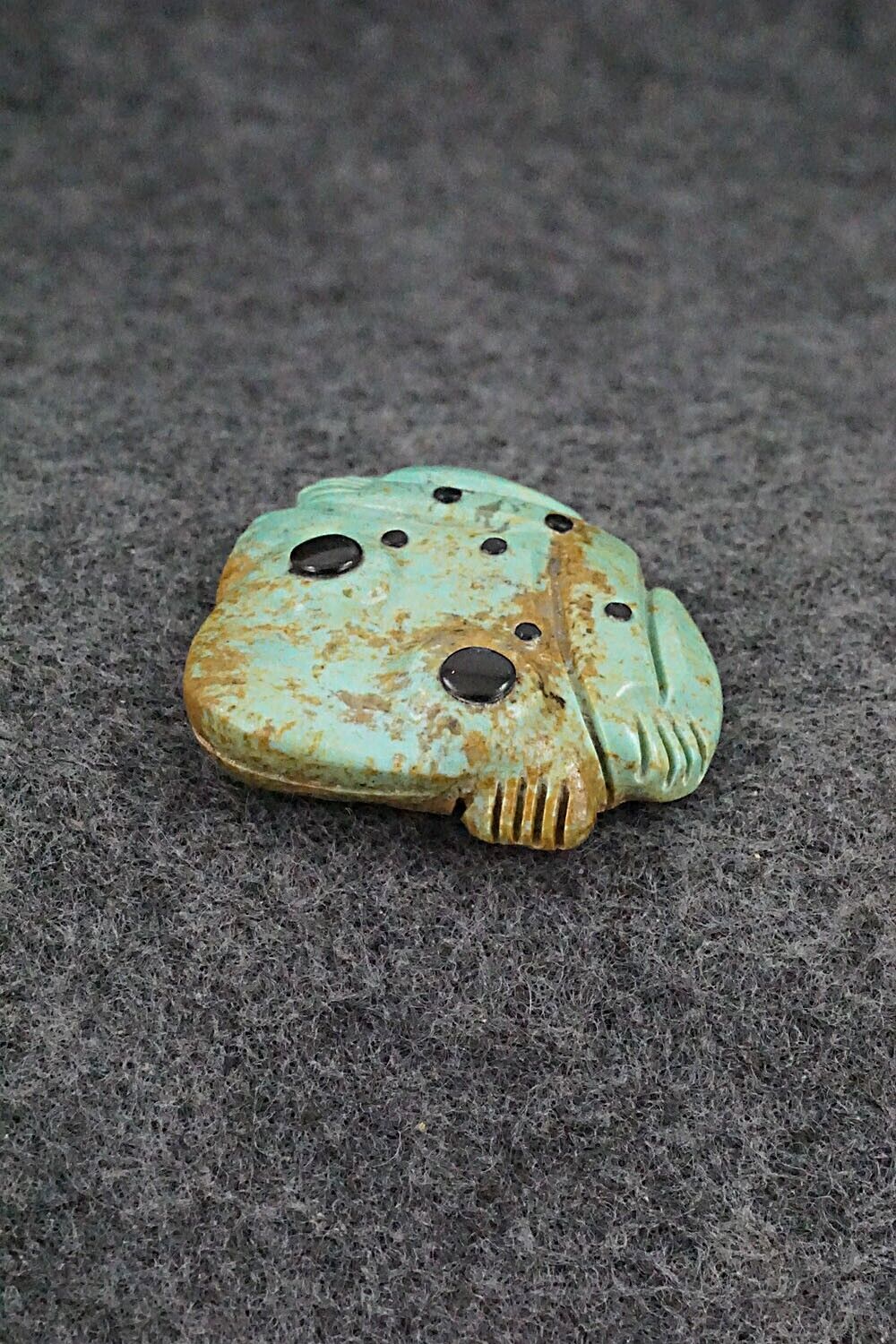 Frog Zuni Fetish Carving - Reynold Lunasee