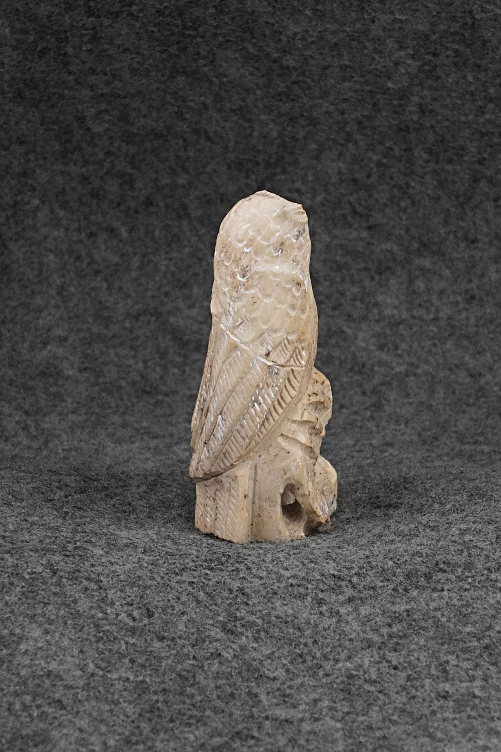 Owl Zuni Fetish Carving - Derrick Kammasee