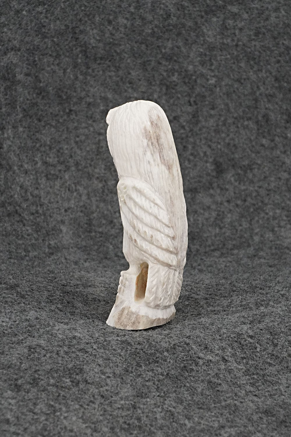 Owl Zuni Fetish Carving - Garrick Weeka
