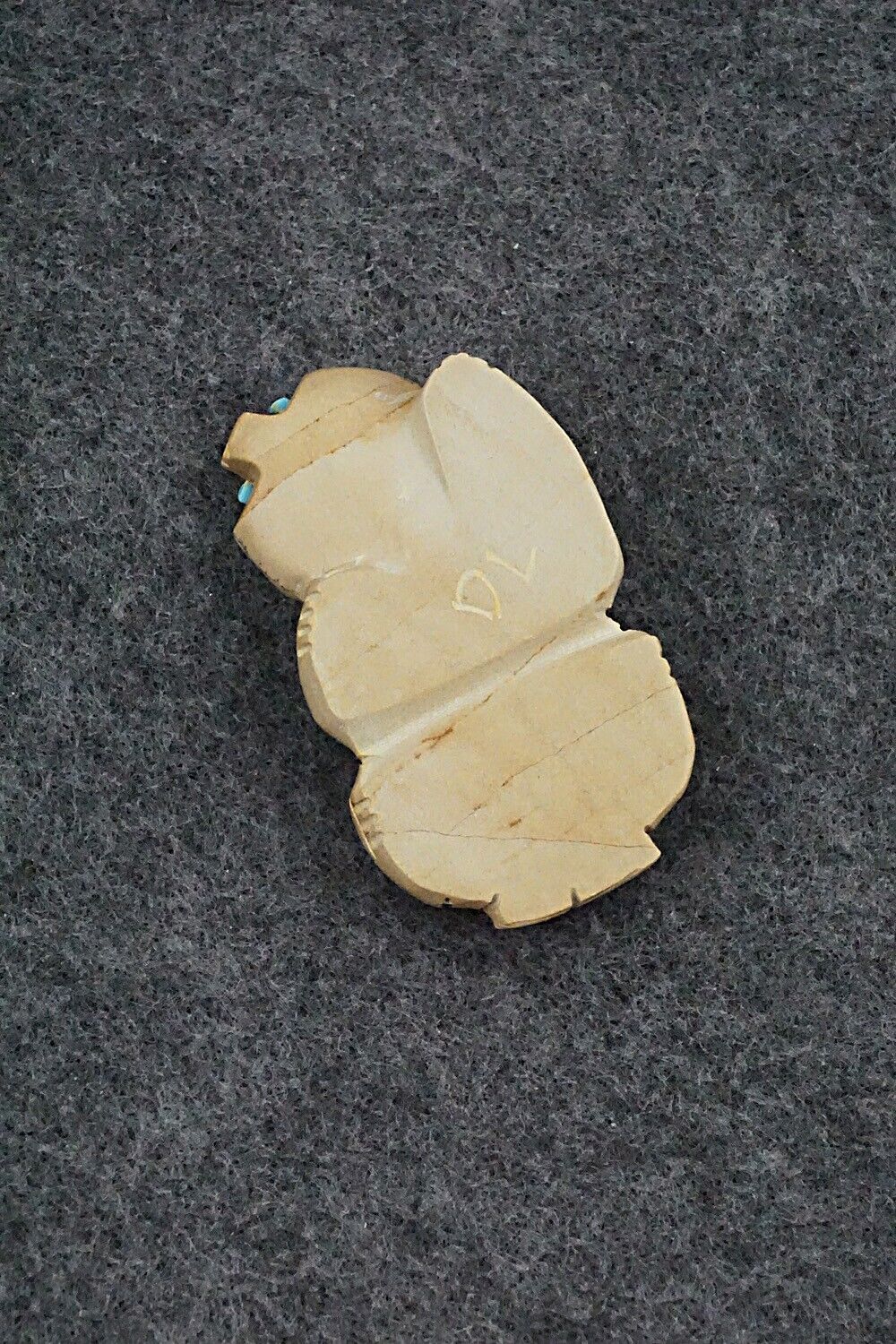 Badger Zuni Fetish Carving - Danette Laate