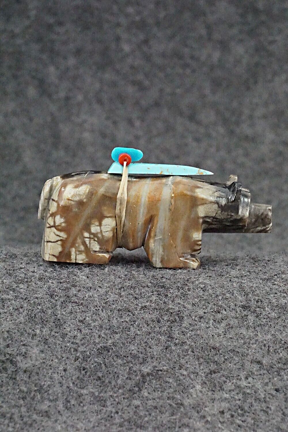 Bear Zuni Fetish Carving - Alex Tsethlikai