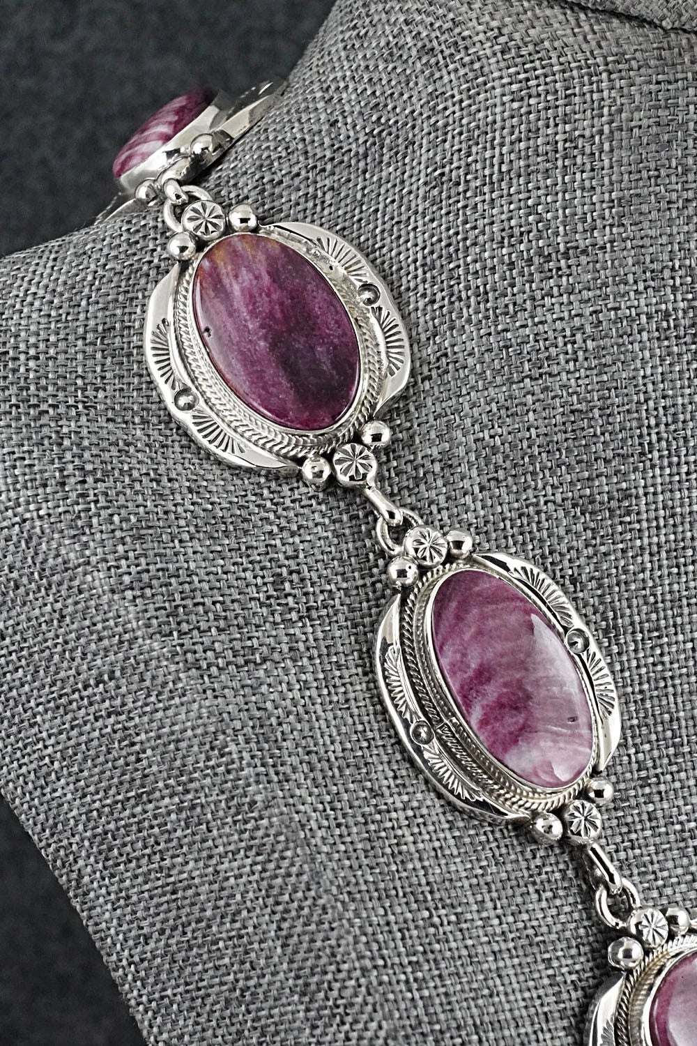 Spiny Oyster & Sterling Silver Necklace and Earrings Set - Paul Livingston