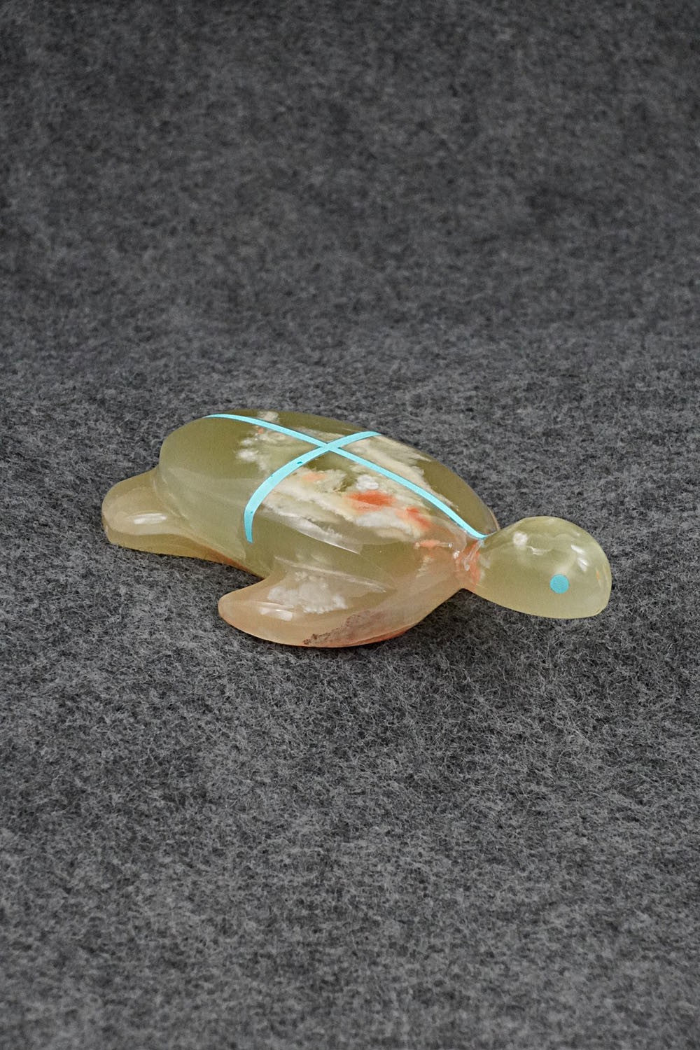 Turtle Zuni Fetish Carving - Kenric Laiwakete