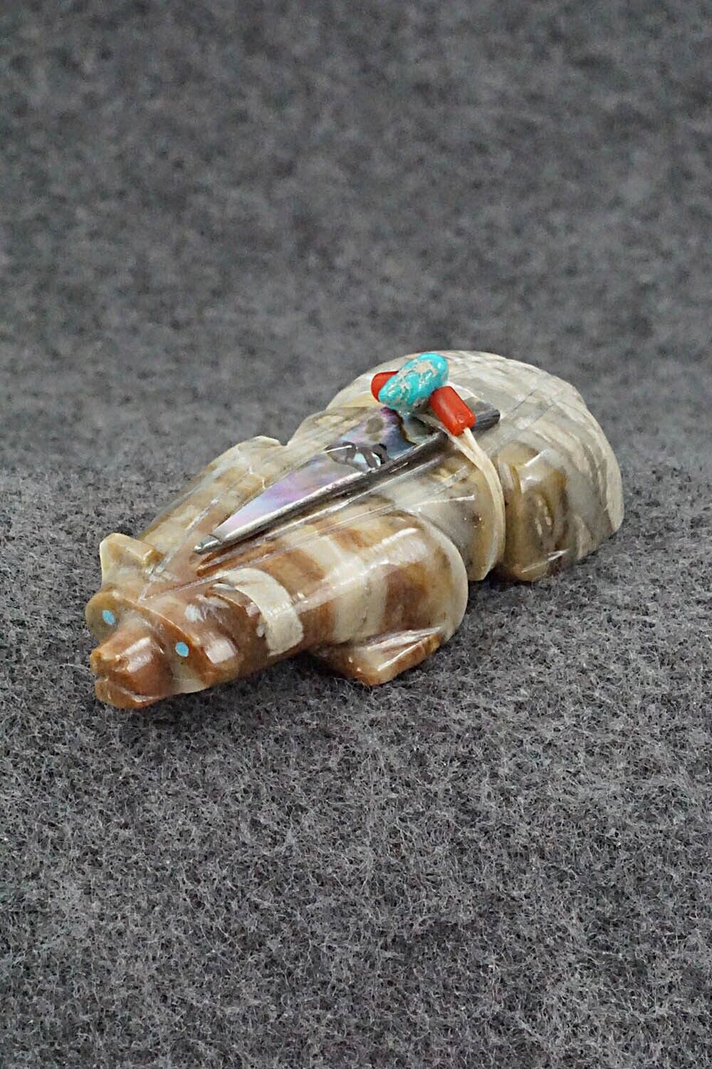 Badger Zuni Fetish Carving - Alex Tsethlikai