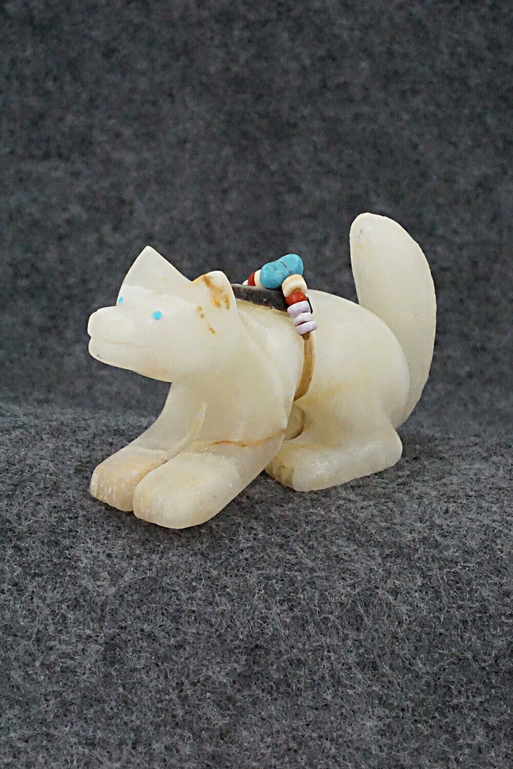 Wolf Zuni Fetish Carving - Douglas Martza