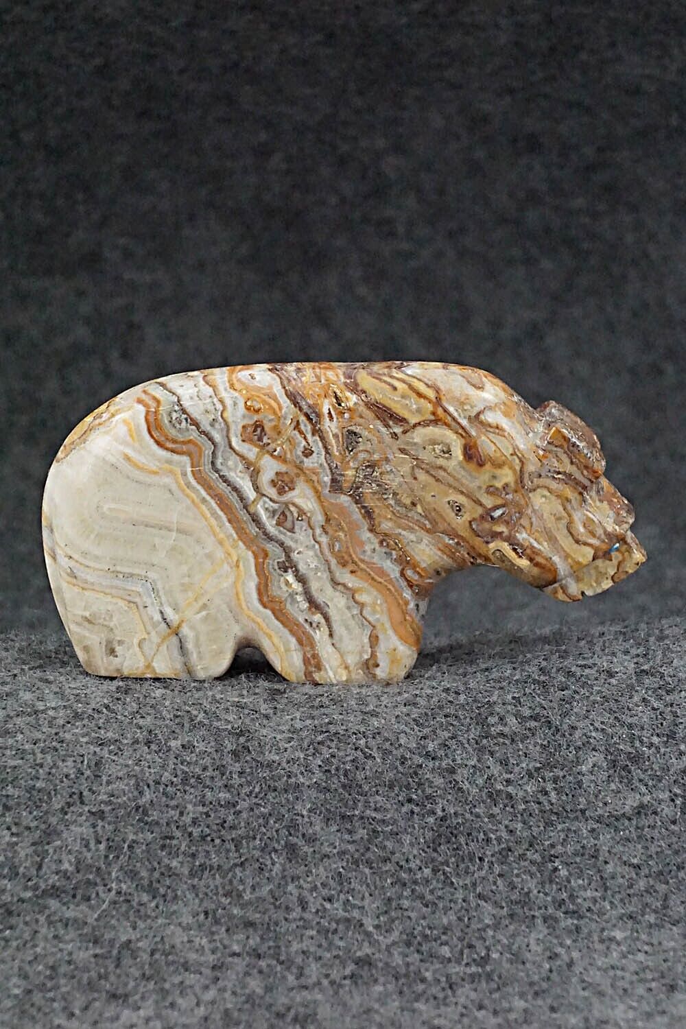 Bear Zuni Fetish Carving - Reynold Lunasee