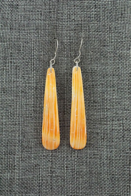 Spiny Oyster & Sterling Silver Earrings - Jesus Espino