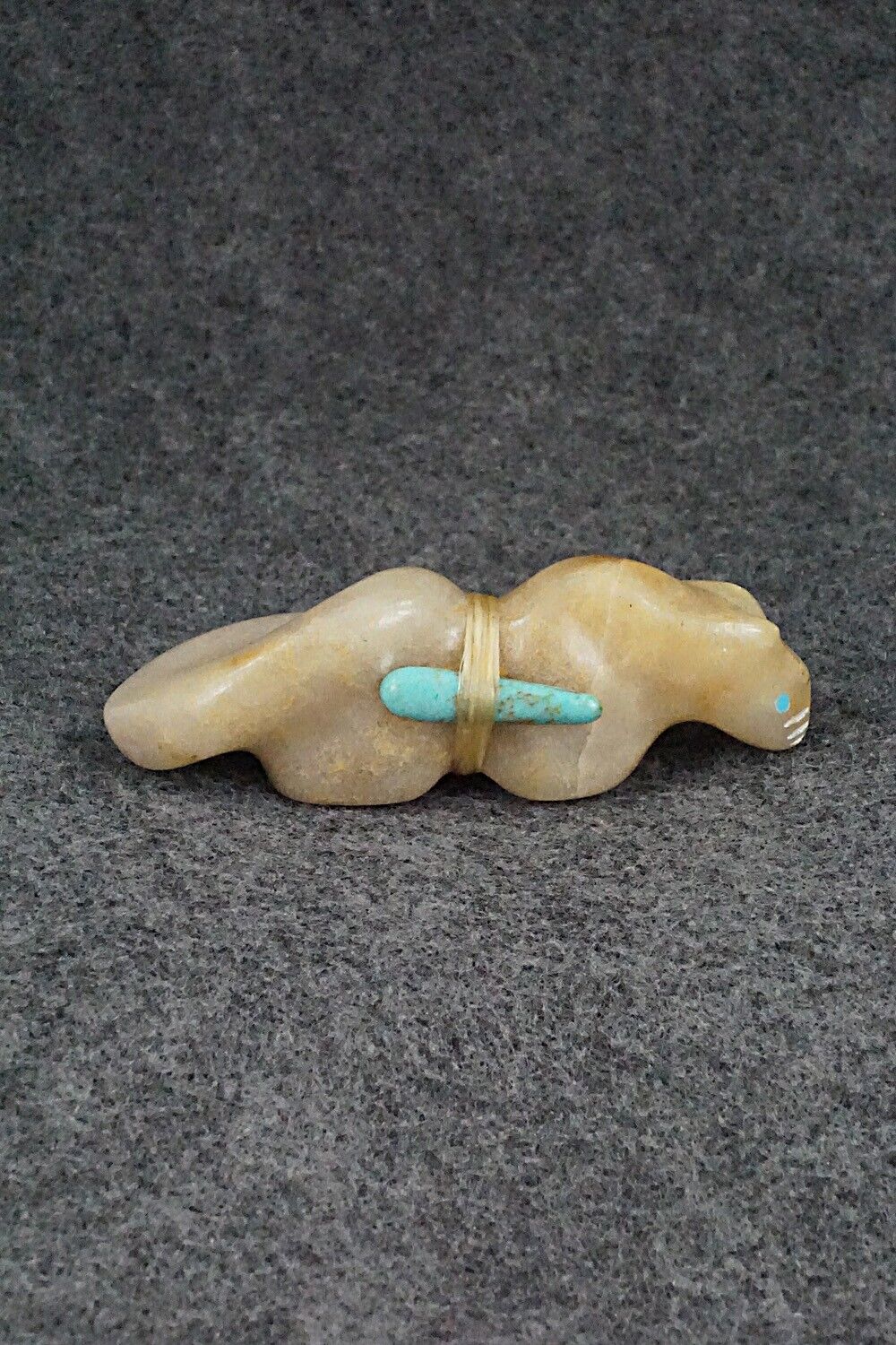 Mountain Lion Zuni Fetish Carving - Herbert Halate