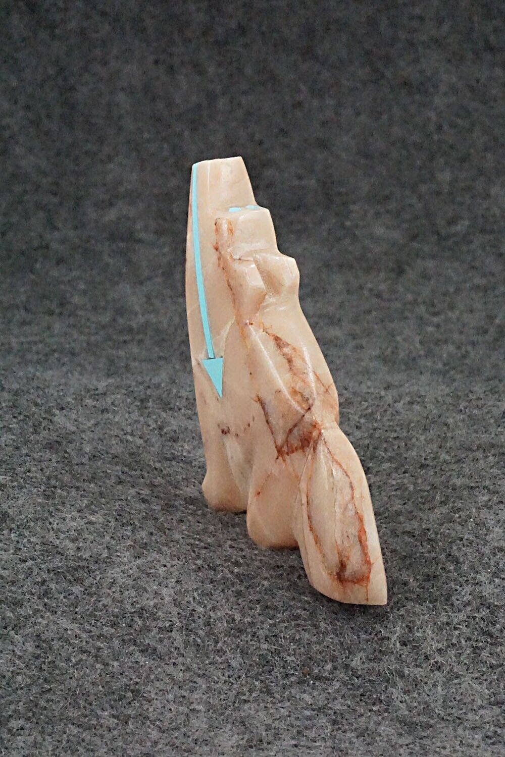 Wolf Zuni Fetish Carving - Bernard Laiwakete