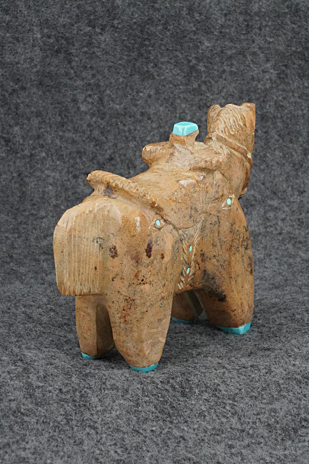 Horse Zuni Fetish Carving - Freddie Leekya