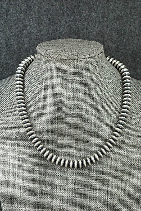 Sterling Silver Navajo Pearl Necklace 14" - Bryannen Halwood