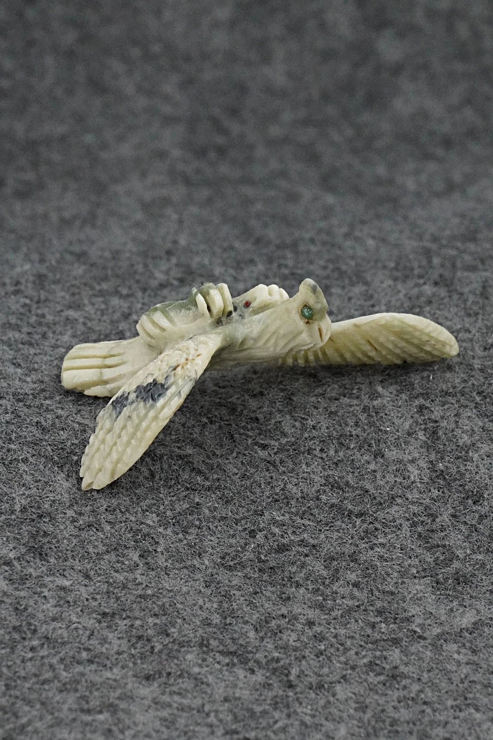 Eagle Zuni Fetish Carving - Cody Cheama