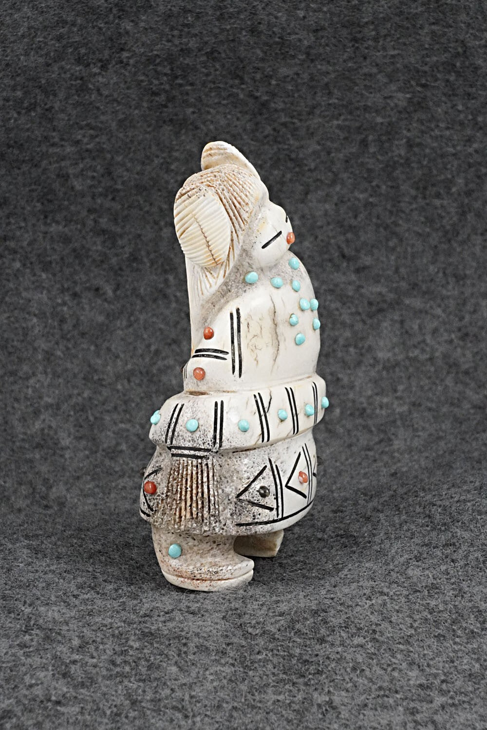 Corn Maiden Zuni Fetish Carving - Claudia Peina
