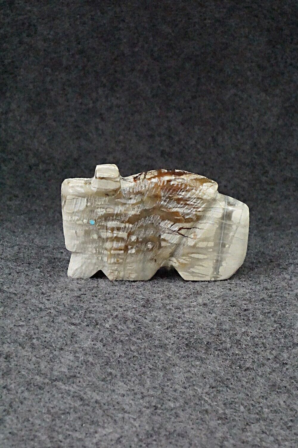 Buffalo Zuni Fetish Carving - Danny Lonjose