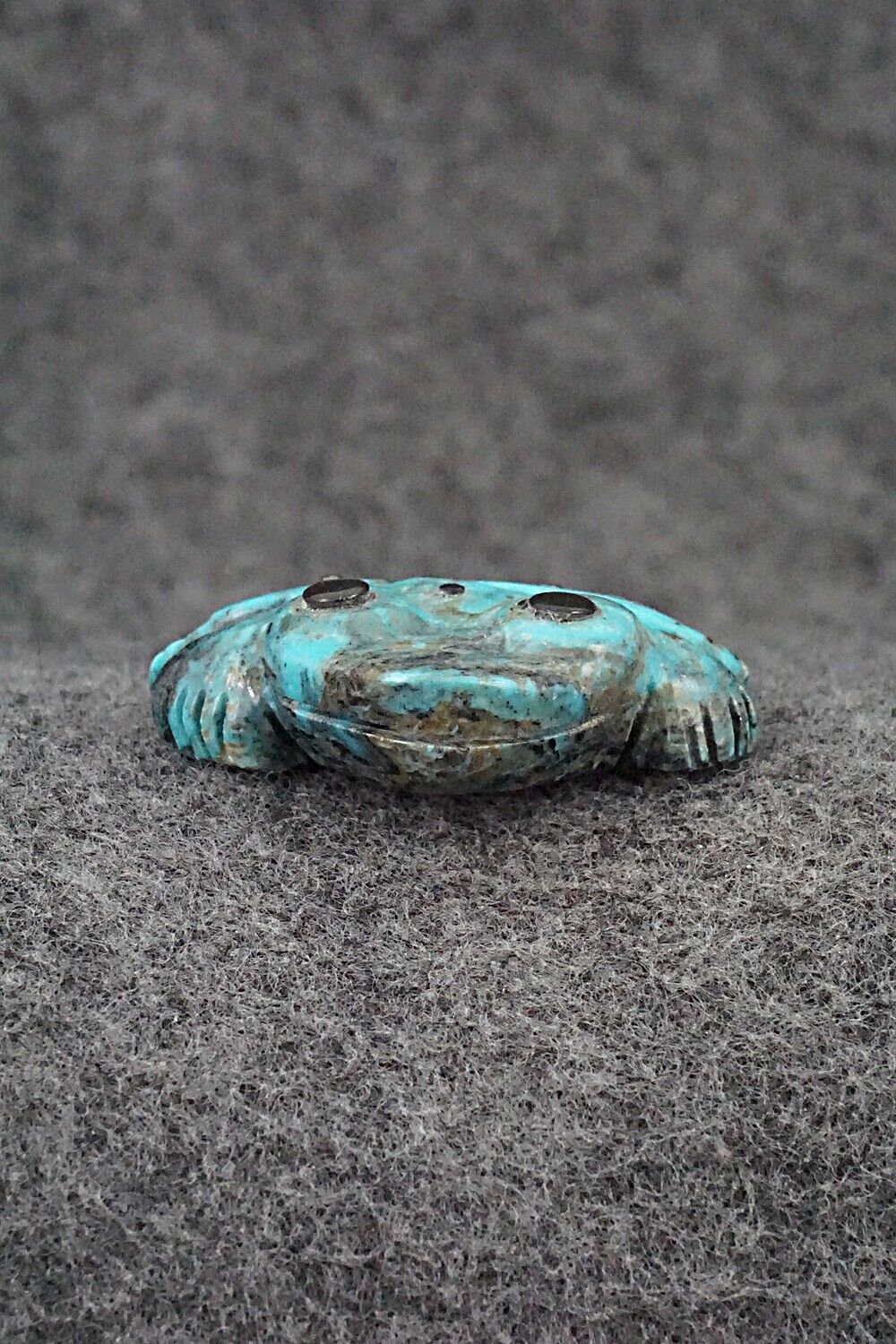 Frog Zuni Fetish Carving - Reynold Lunasee
