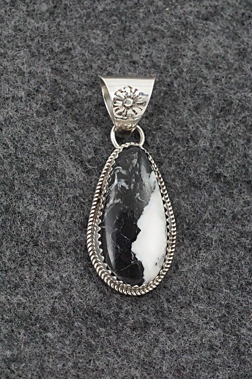 White Buffalo & Sterling Silver Pendant - Ernest Hawthorne