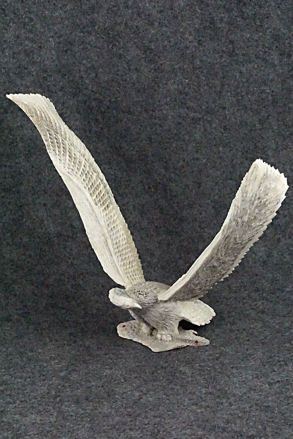 Eagle Zuni Fetish Carving - Todd Lowsayatee