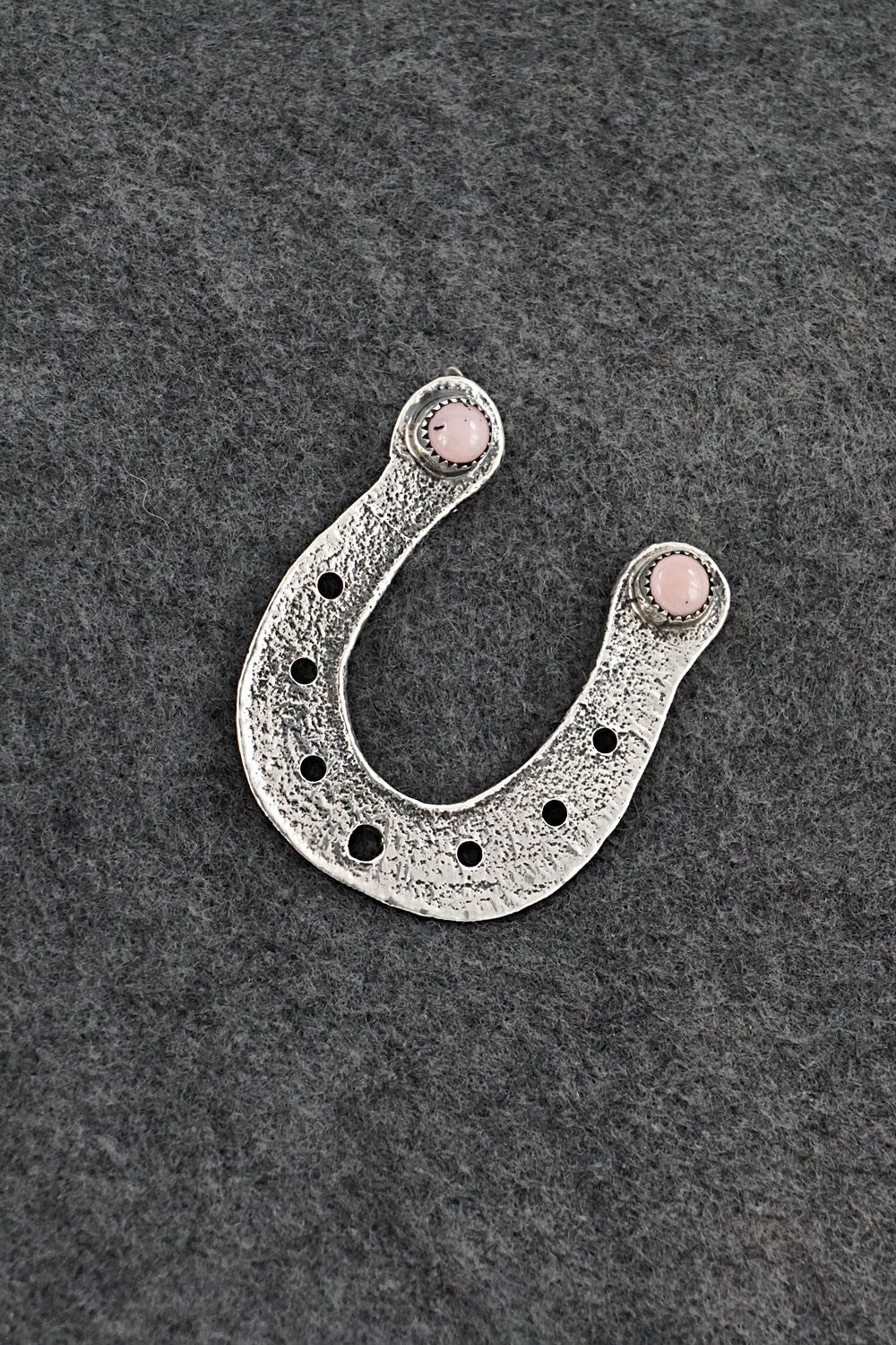 Pink Conch & Sterling Silver Pendant - Darius Arviso