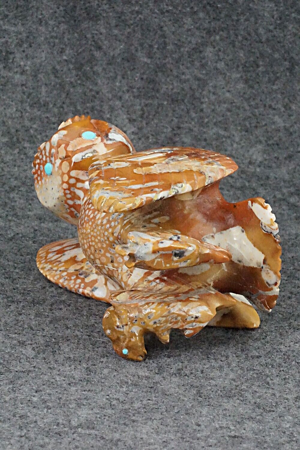 Owl Zuni Fetish Carving - Albert Eustace