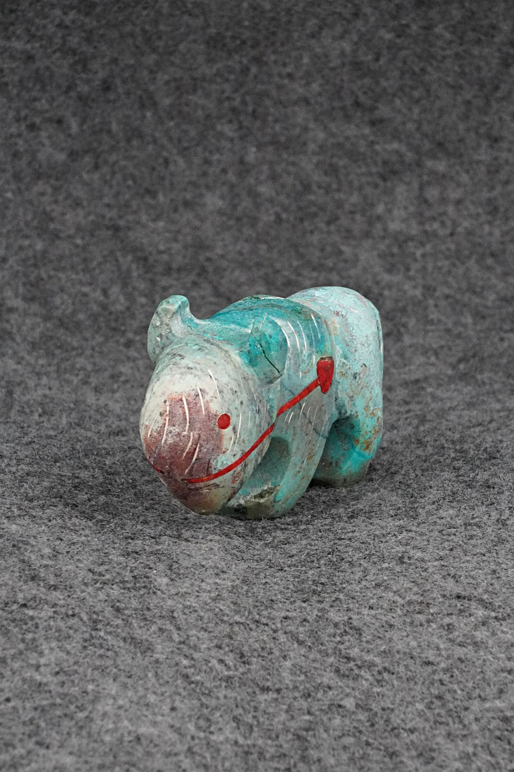 Buffalo Zuni Fetish Carving - Kenric Laiwakete