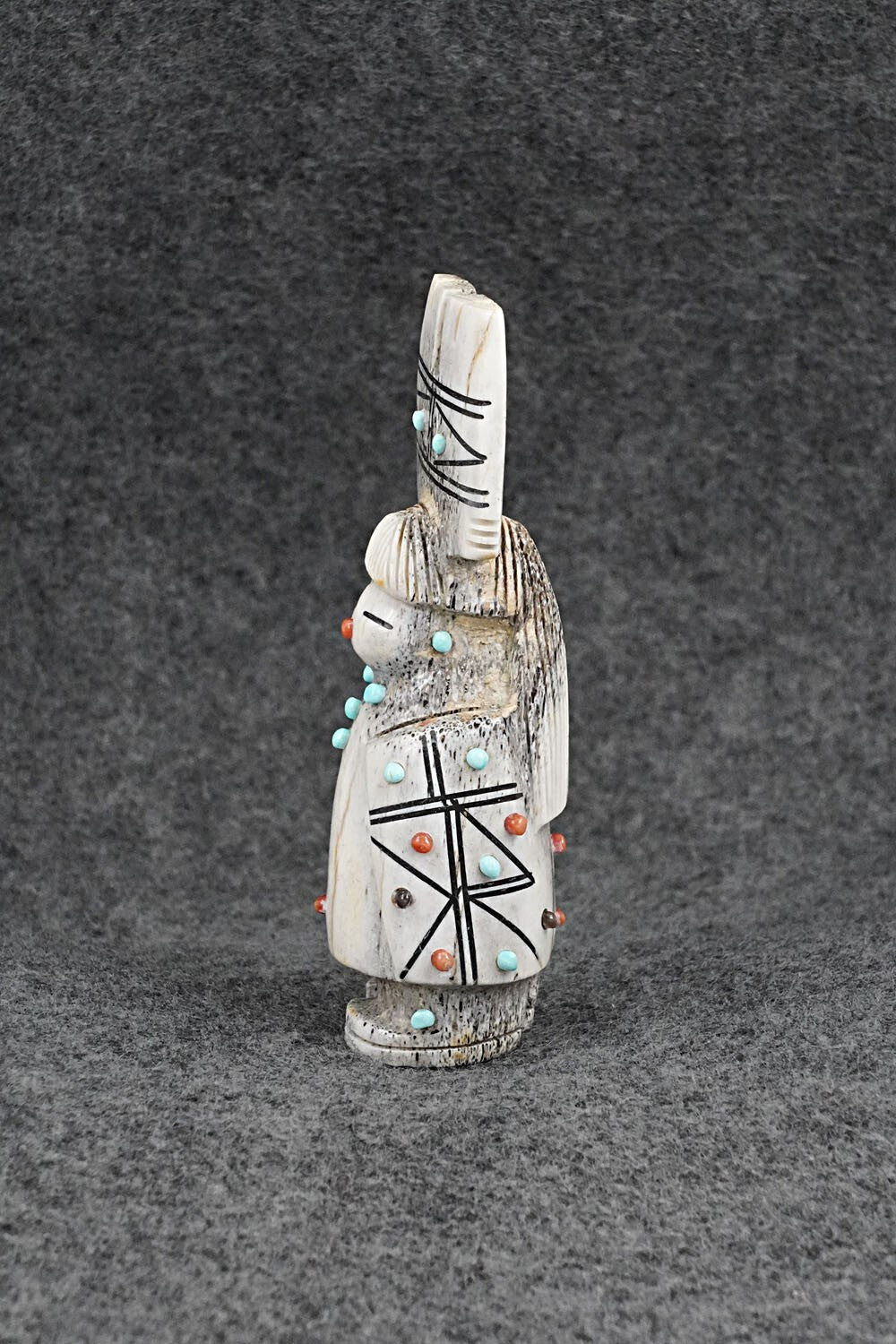 Corn Maiden Zuni Fetish Carving - Claudia Peina